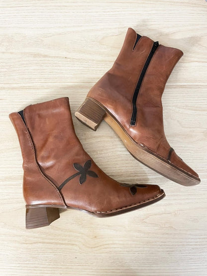 y2k reiker boho flower patch square toe leather boot - good market thrift store