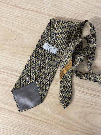 vintage valentino floral diamond silk tie - good market thrift store