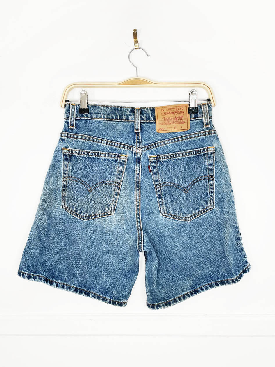 vintage 90s levi's 550 relaxed fit denim shorts | made in USA