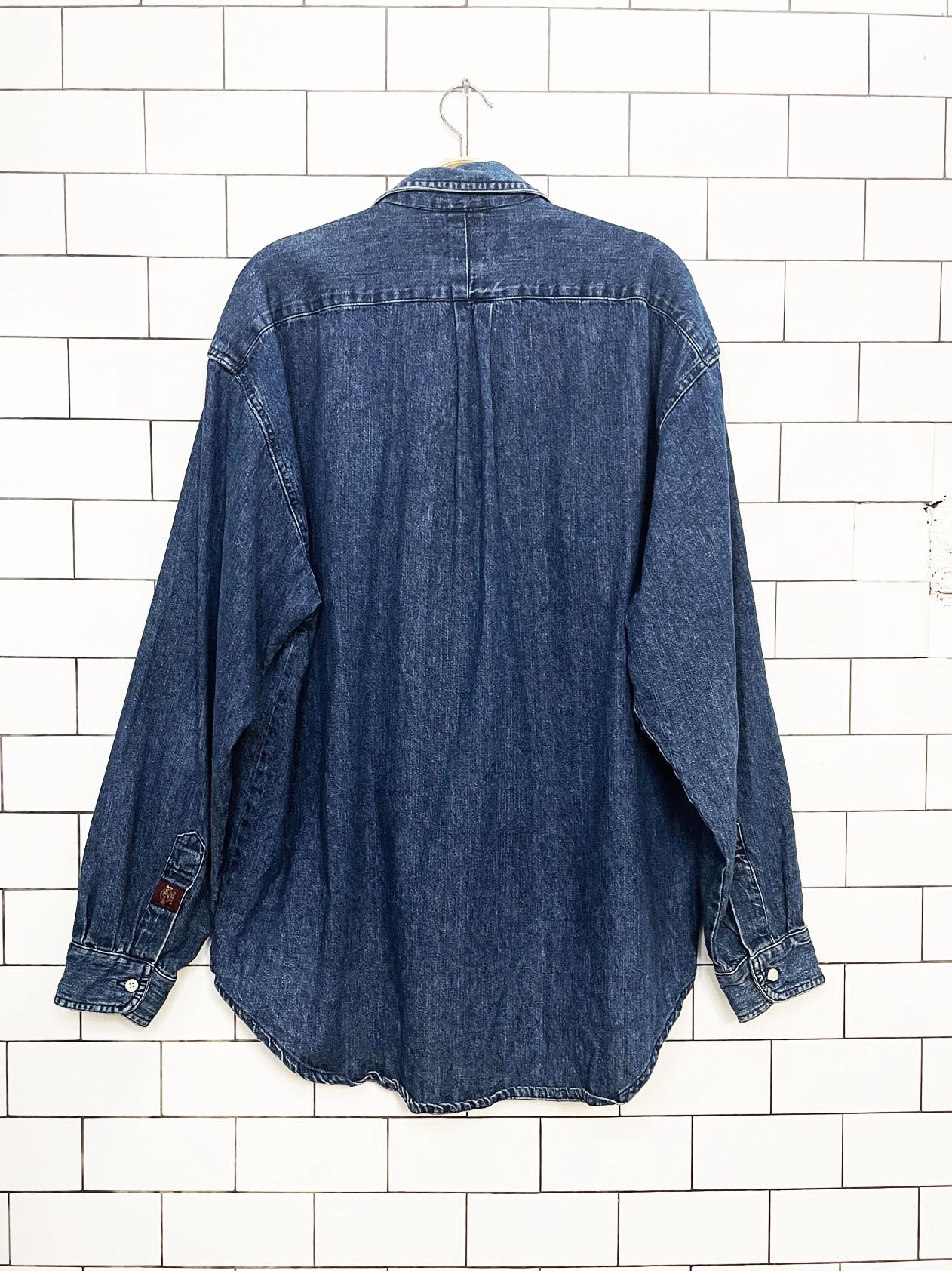 vintage 00s hard rock cafe chicago full button denim shirt | save the planet