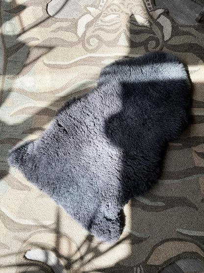 australian new zealand blue - grey sheepskin rug - good market thrift store