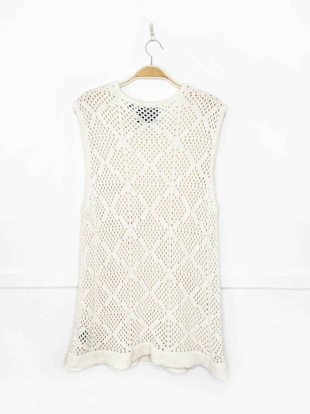 massive luxury edition crochet knit sleeveless top