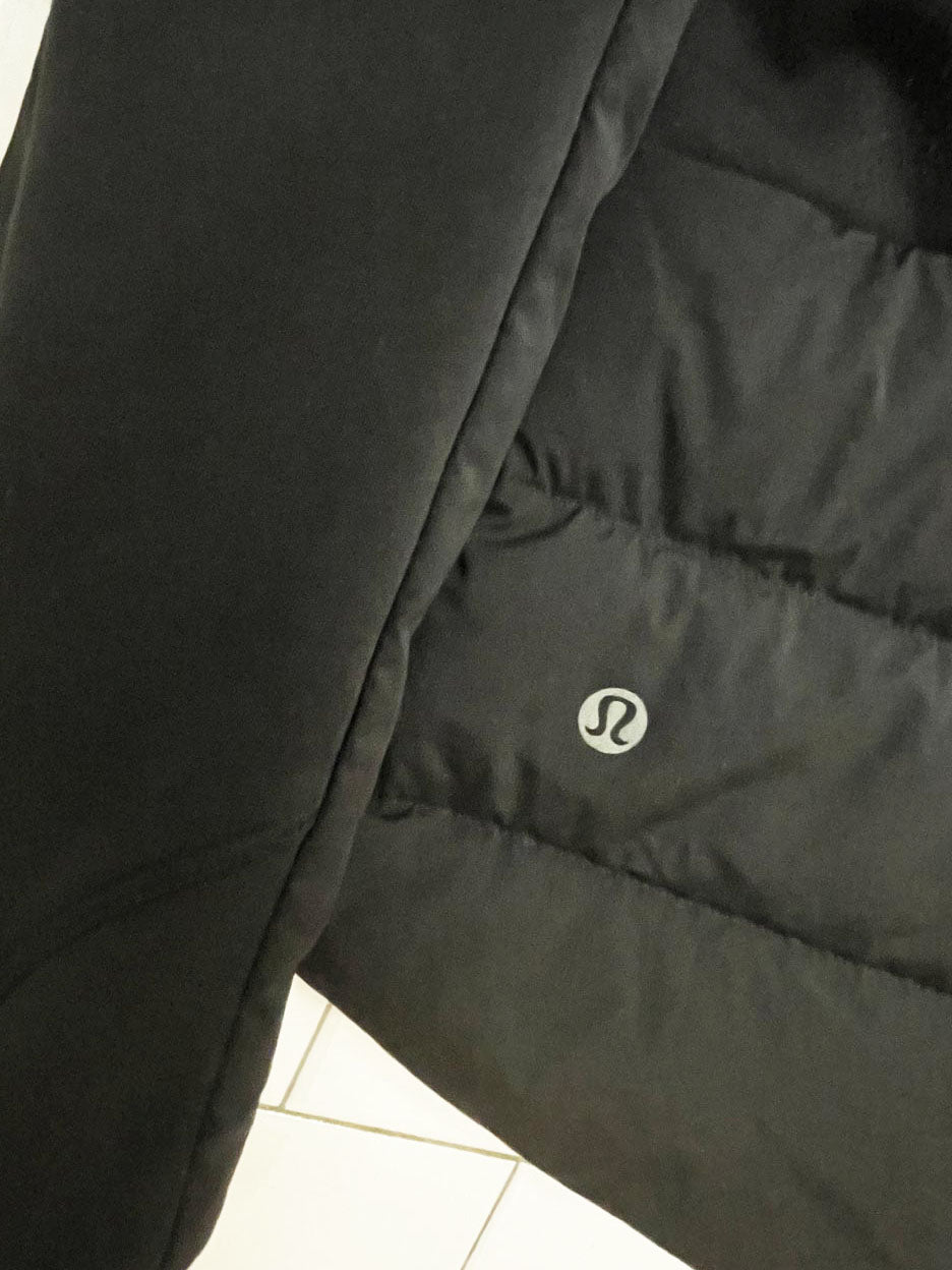 lululemon 2020 down for it all light puffer jacket | glyde primaloft