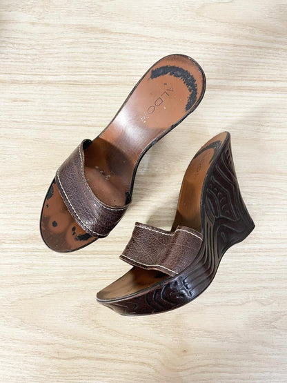 y2k aldo tooled leather wedge platform sandal | made in Italy - good market thrift store