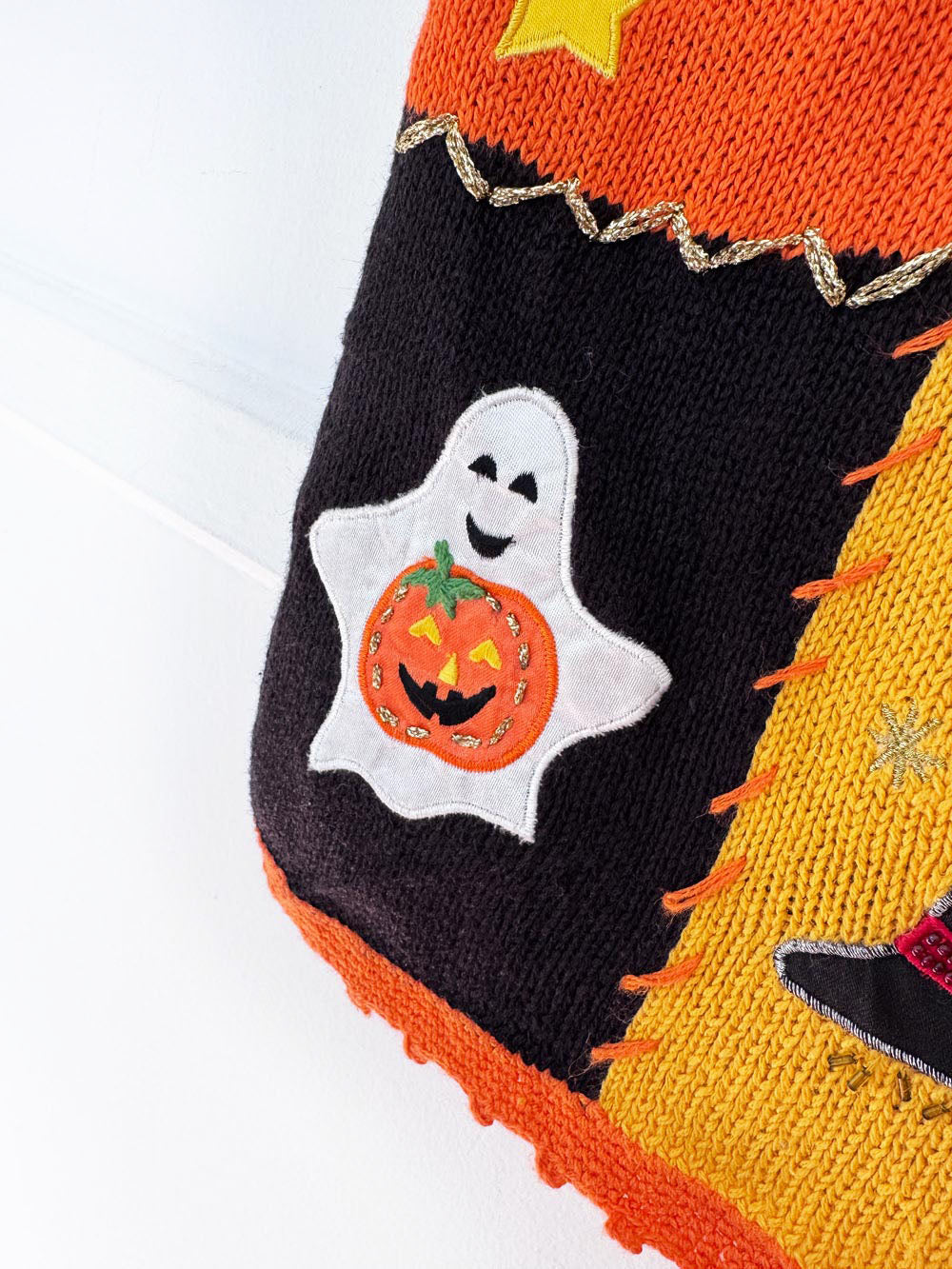 vintage 00s basic editions halloween patchwork knit vest