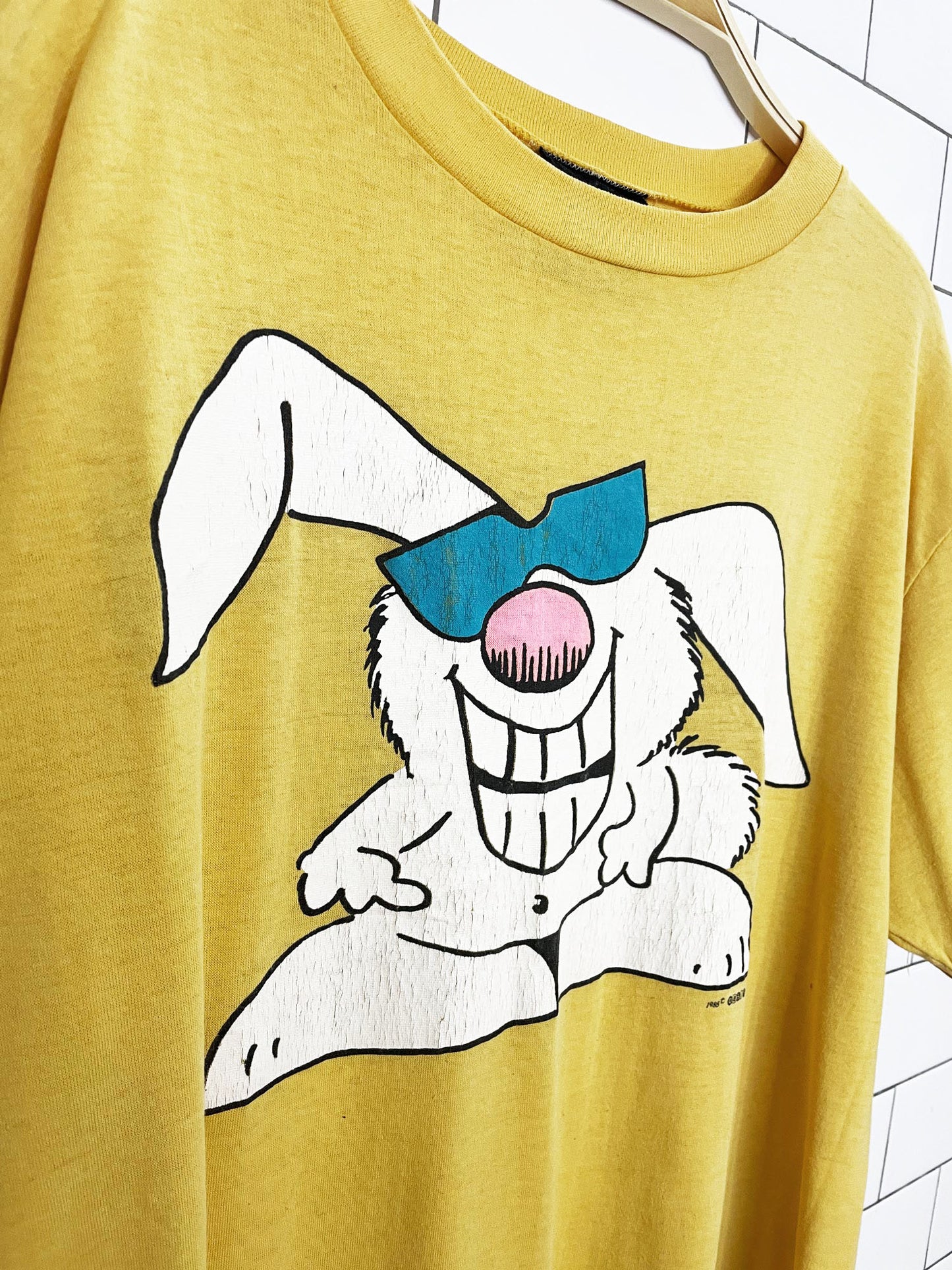 vintage 80s oasis the zoo crew bunny print tee