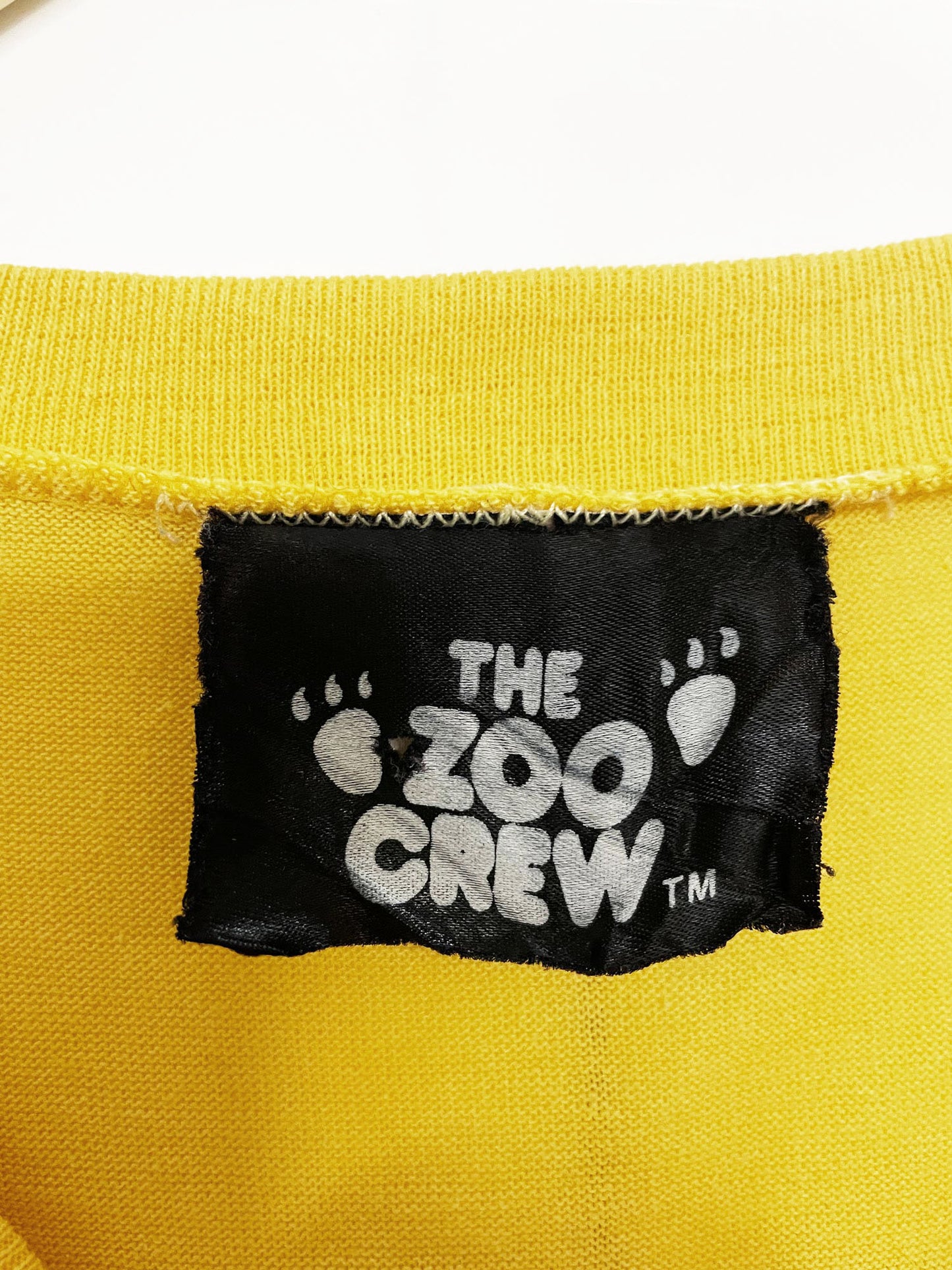 vintage 80s oasis the zoo crew bunny print tee