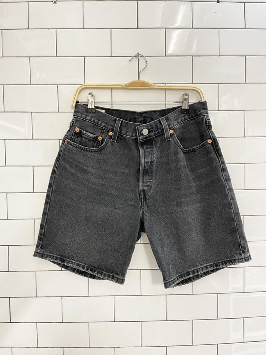 levis 501 long denim shorts - good market thrift store