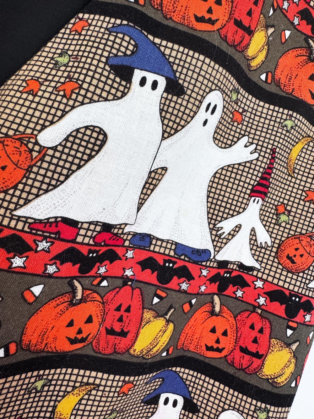 vintage 00s basic editions halloween print vest