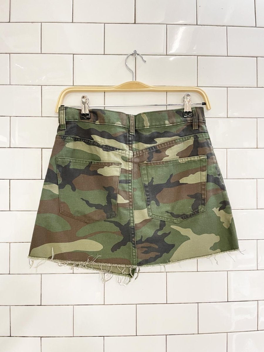 tna testani camo mini skirt - good market thrift store