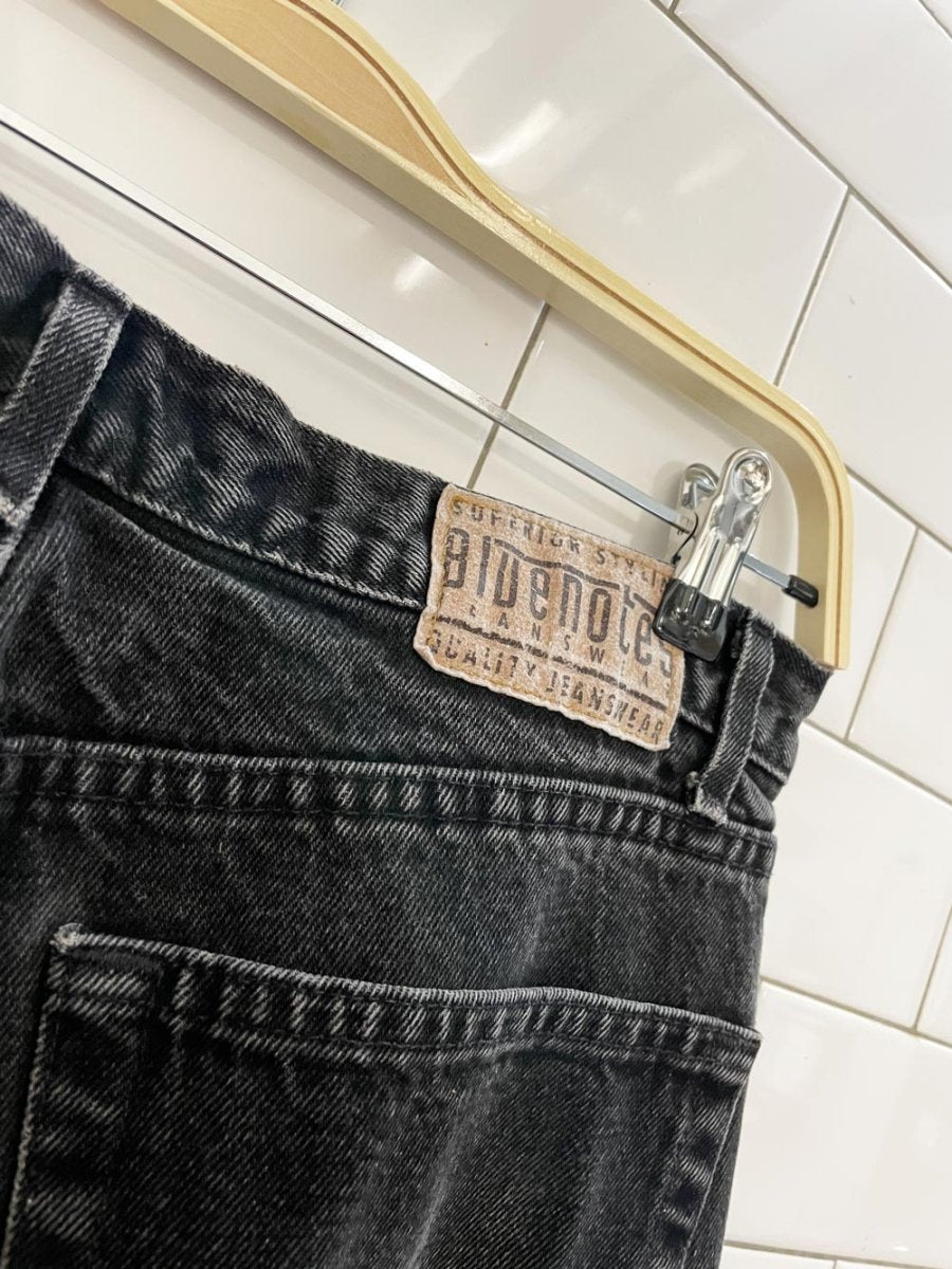 vintage 90s bluenotes relaxed straight leg jeans - good market thrift store