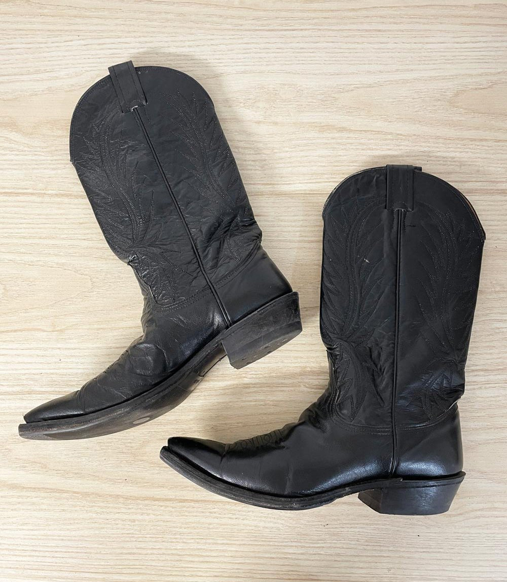 vintage nocona leather cowboy boots | made in USA - good market thrift store