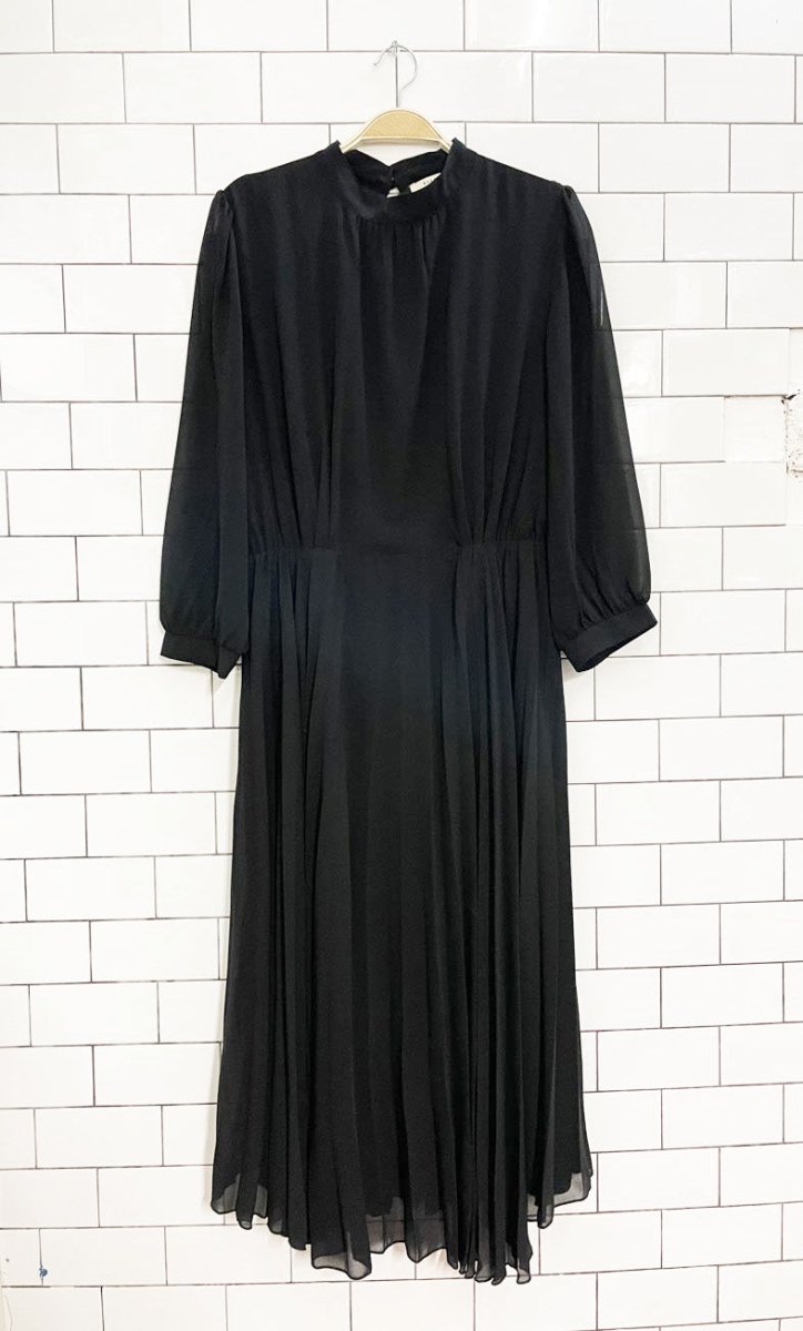 ellison chiffon sleeve pleated midi dress - good market thrift store