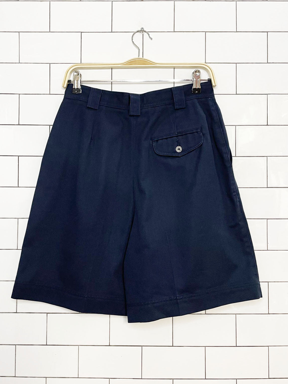 vintage 90s lizsport pleated trouser shorts