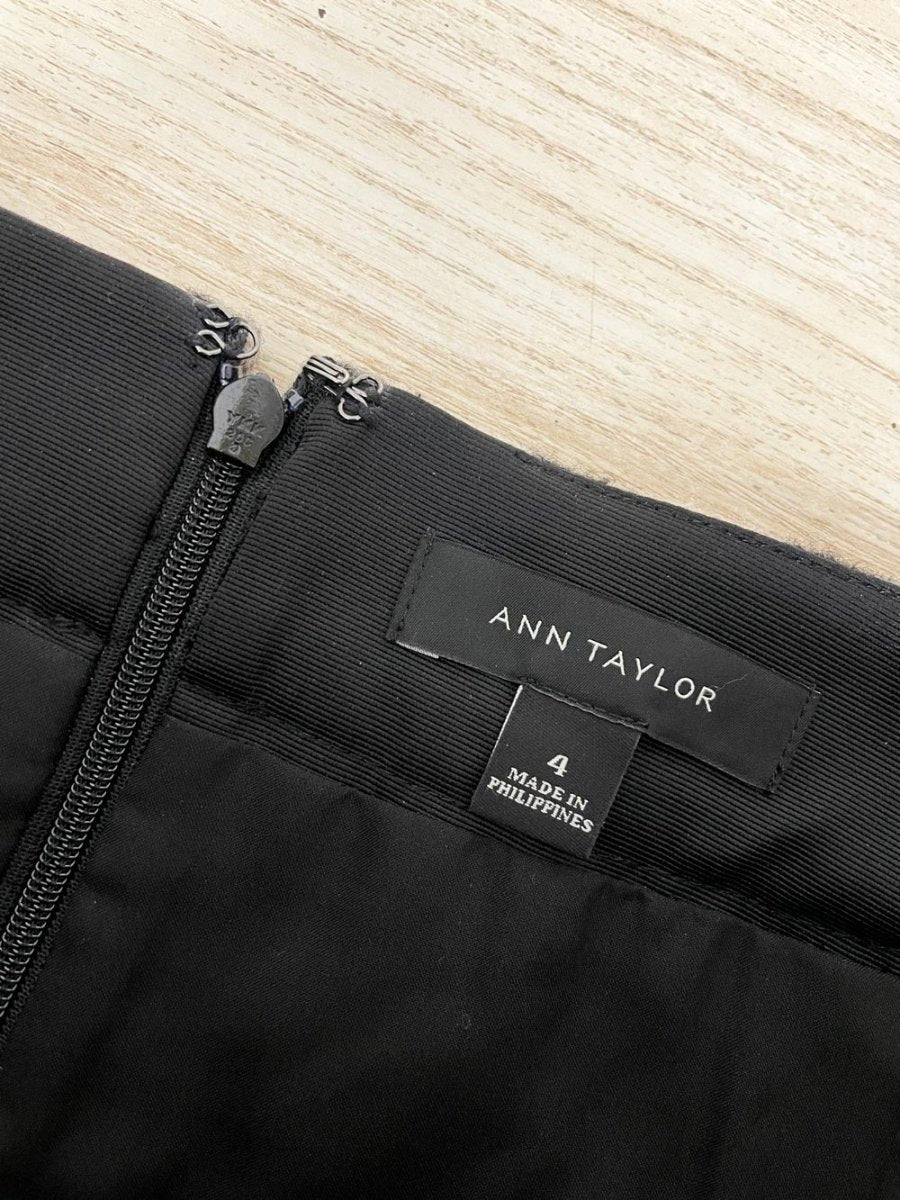 ann taylor felted wool - blend animal print mini skirt - good market thrift store