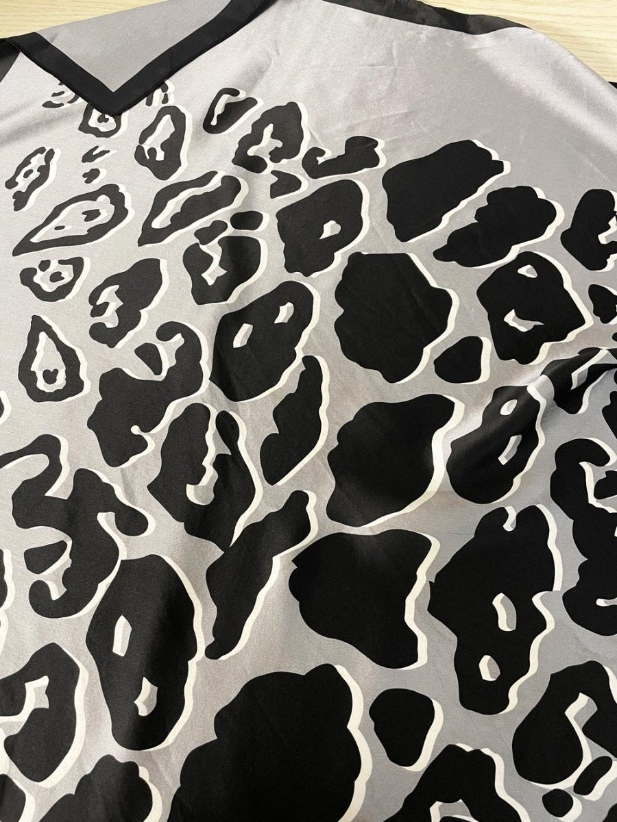 roccobarocco 100% silk animal print square scarf - good market thrift store