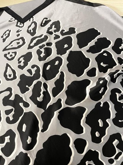 roccobarocco 100% silk animal print square scarf - good market thrift store