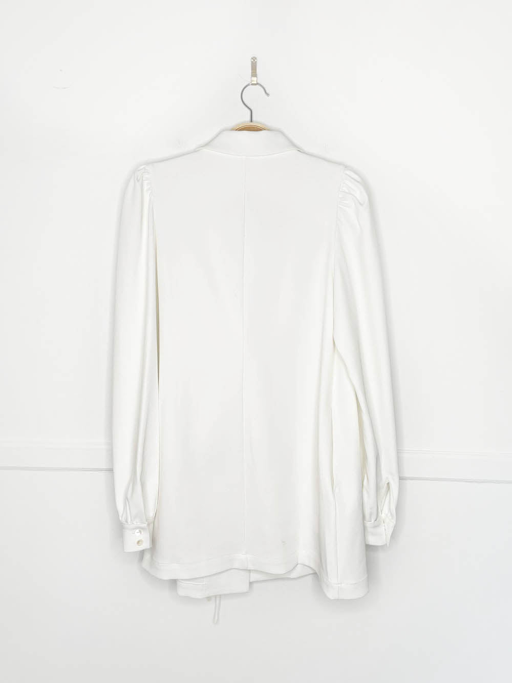 etik nor puff shoulder structured wrap mini dress | made in Sweden