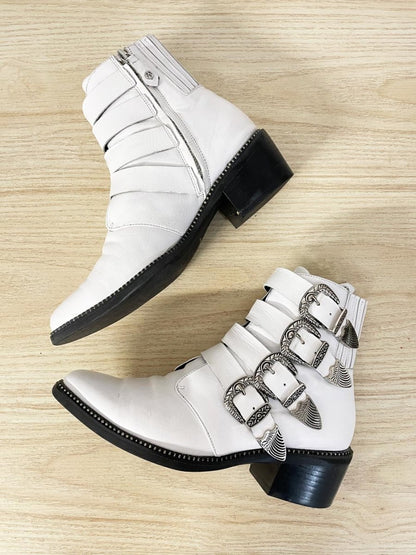 wishbone leather western buckle ankle boots - good market thrift store