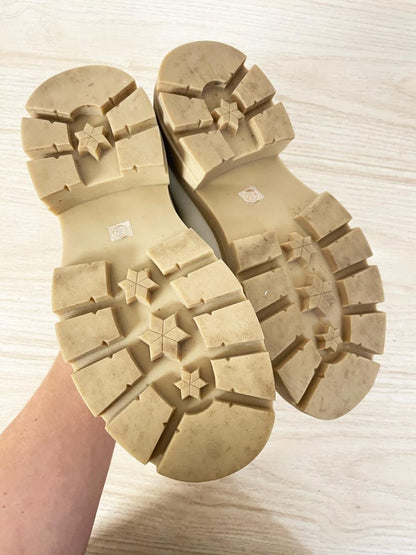 cushionaire leather chunky lug sole loafer - good market thrift store