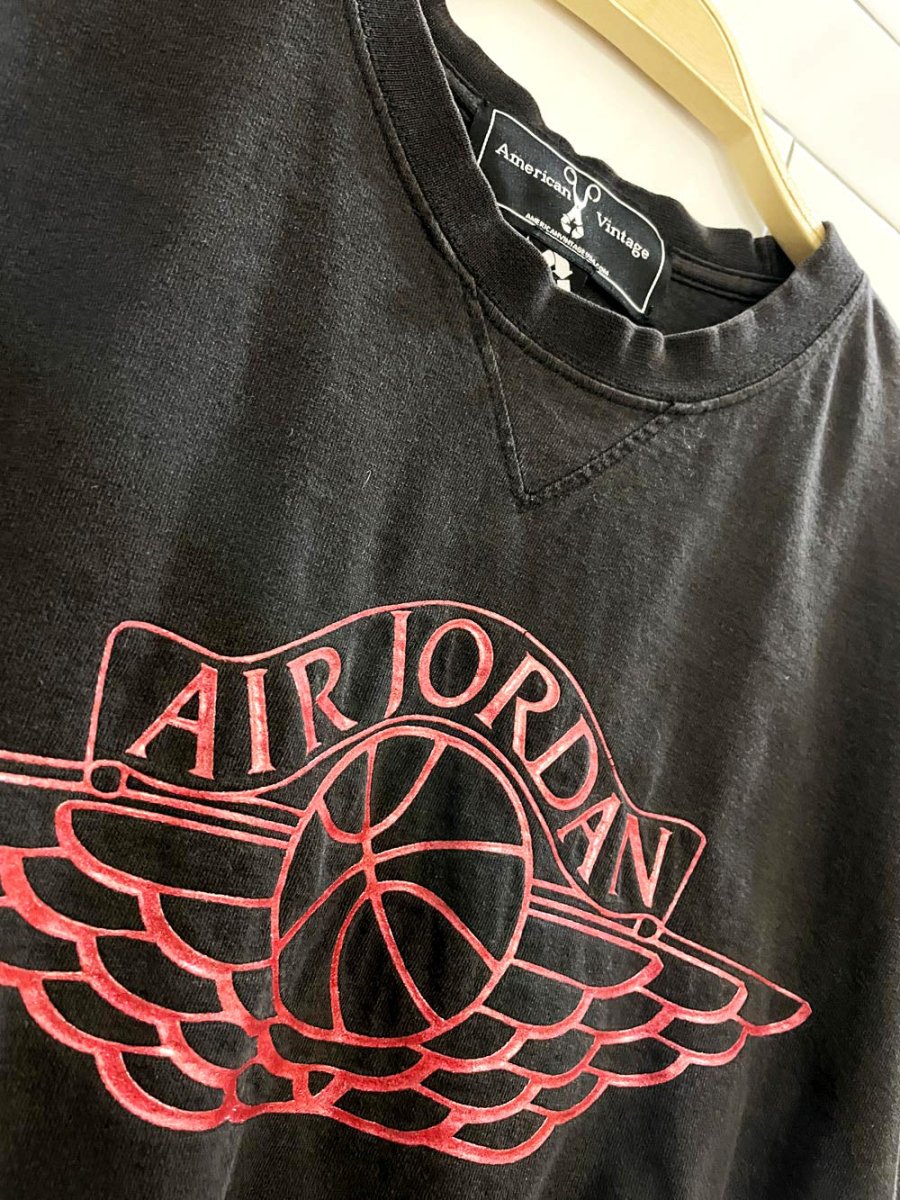 rework x air jordan boxy crop tee | american vintage - good market thrift store