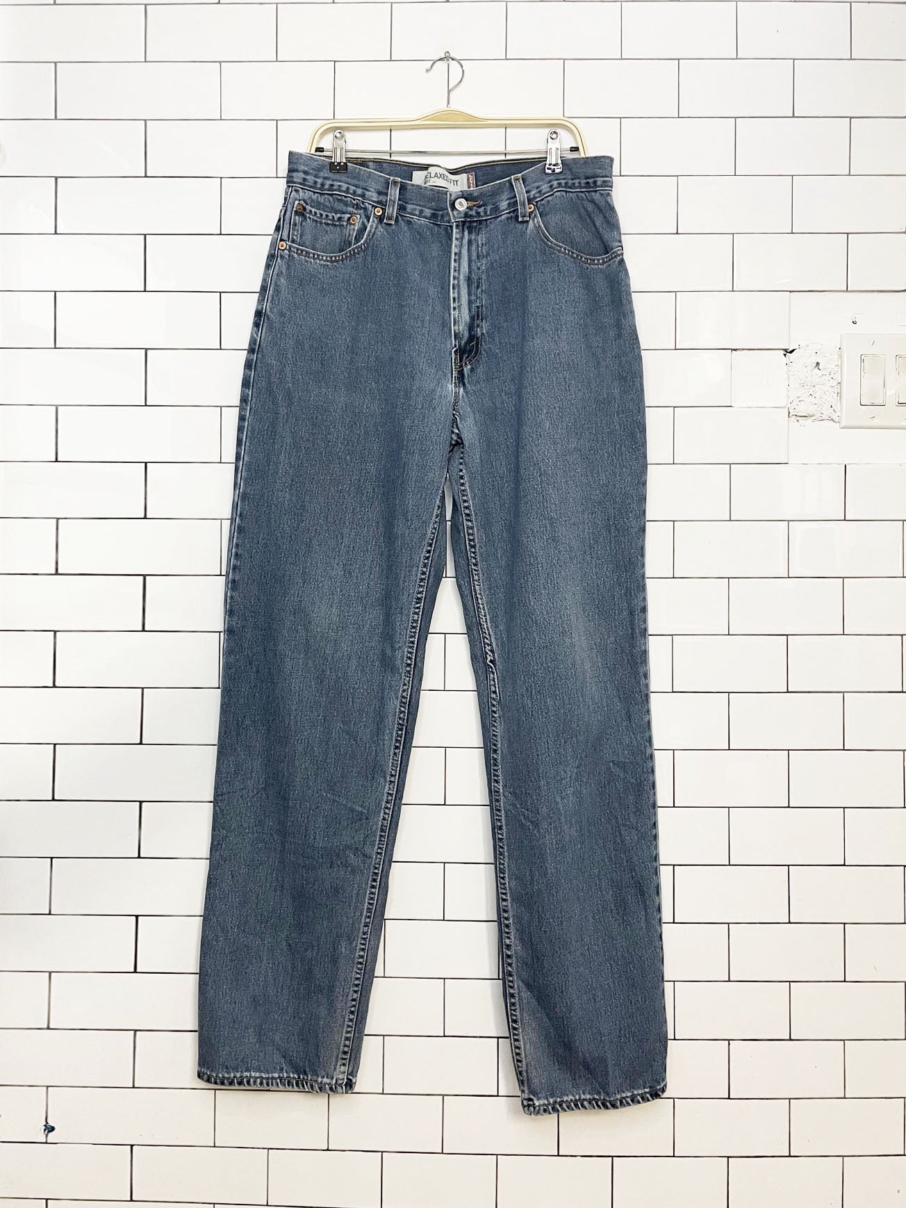 vintage 00s levi's 550 loose relaxed fit jeans