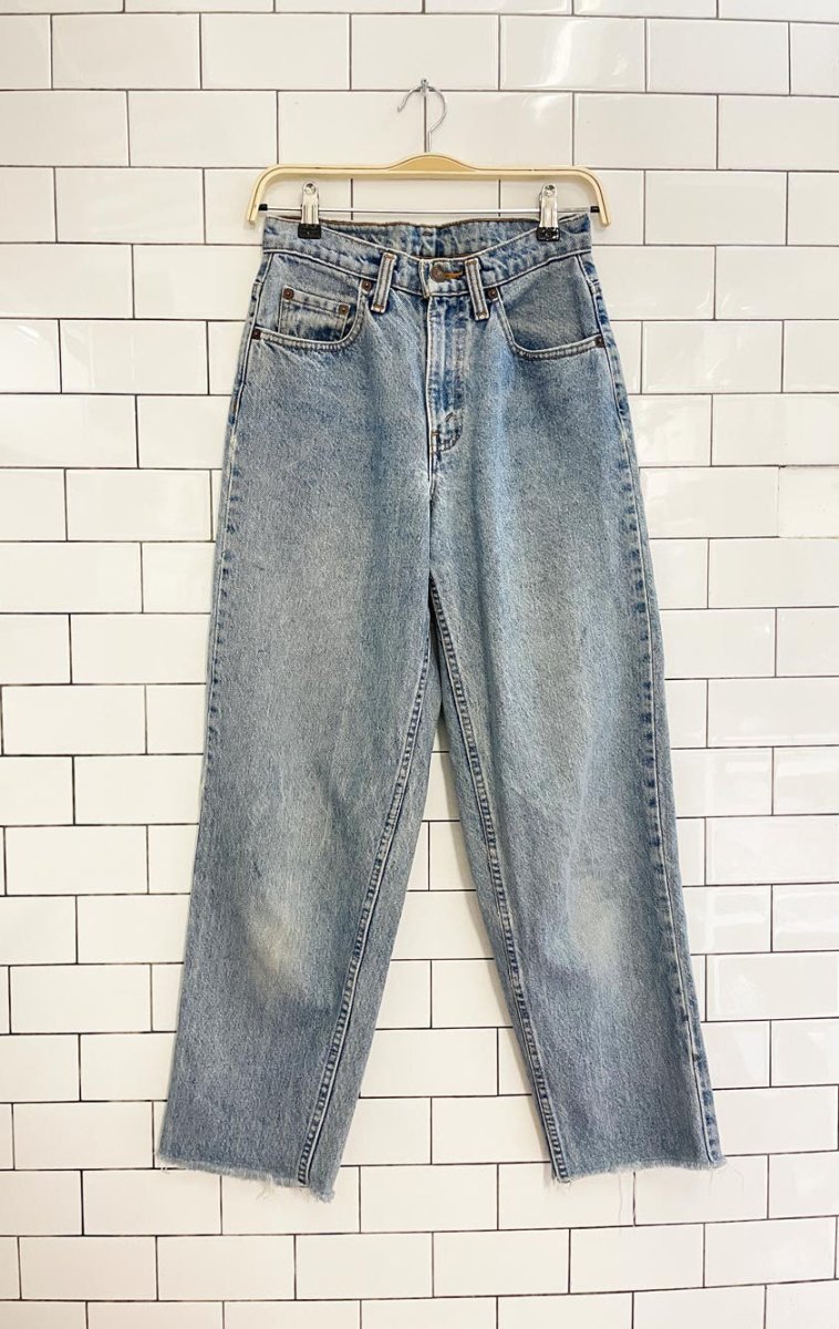 vintage 90s levis 585 baggy leg raw hem jeans - good market thrift store
