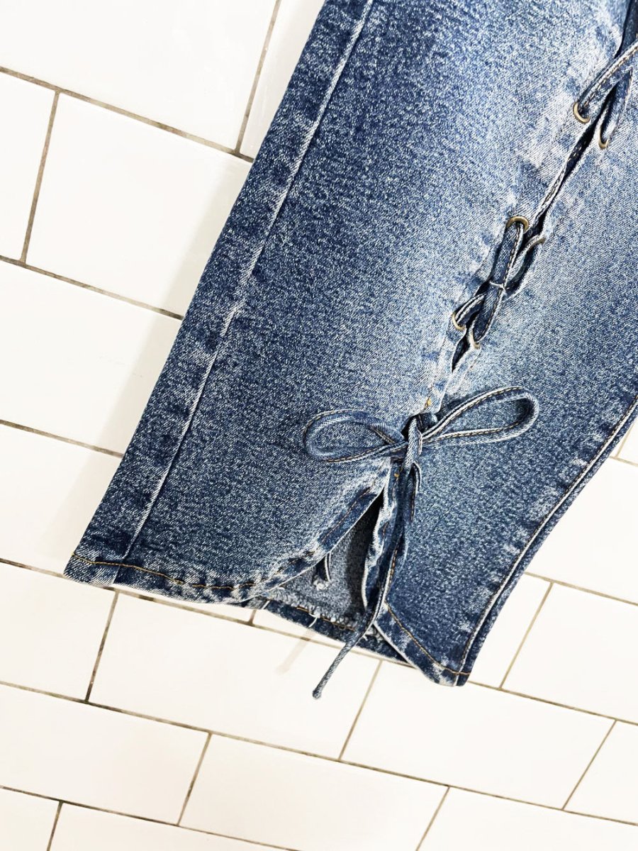 y2k request lace up stretch denim capri - good market thrift store