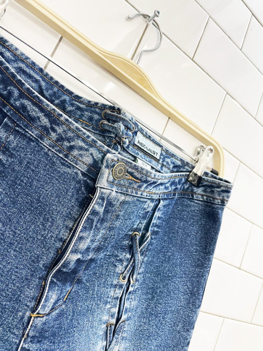y2k request lace up stretch denim capri - good market thrift store