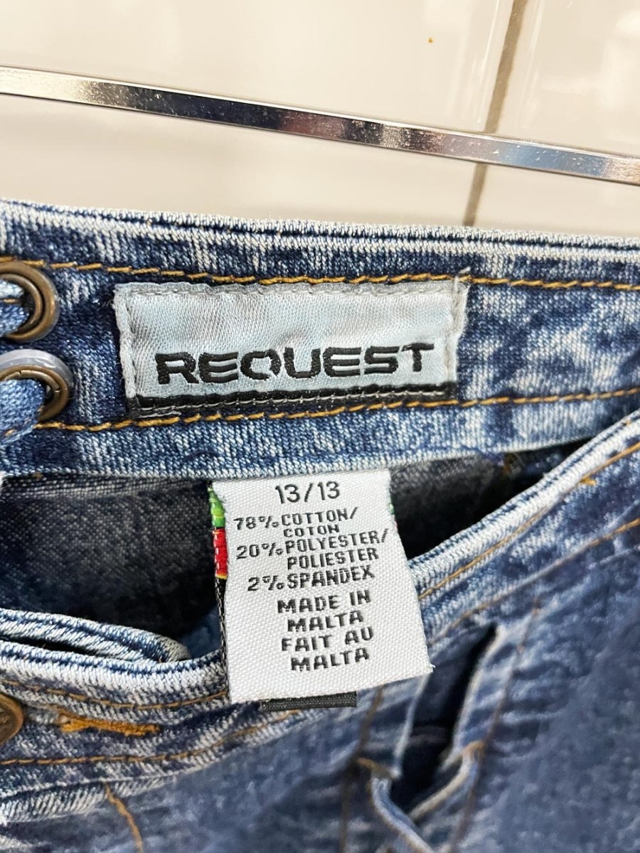 y2k request lace up stretch denim capri - good market thrift store