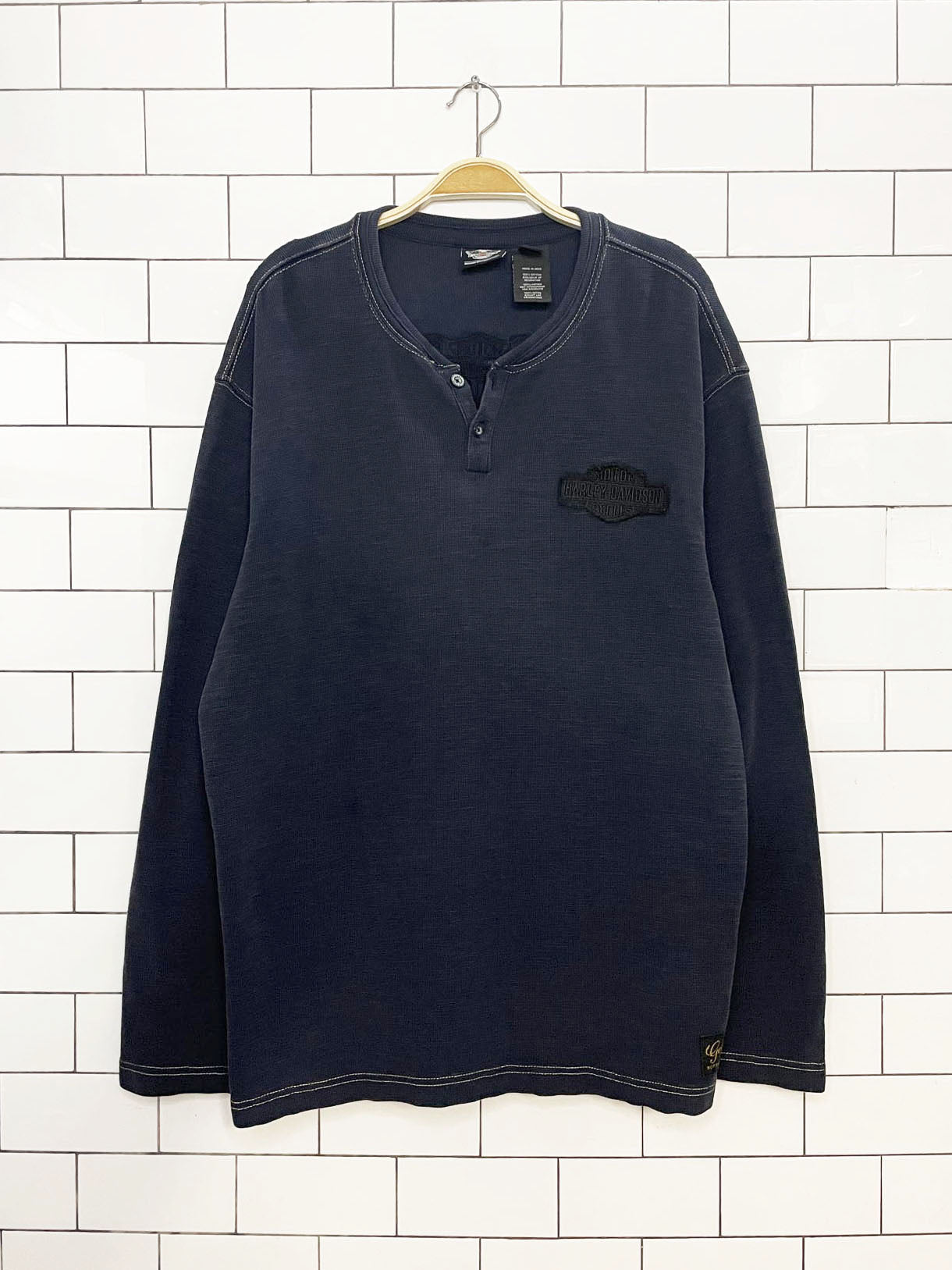 vintage 00s harley davisdon contrast stitch waffle 1/2 button long sleeve shirt
