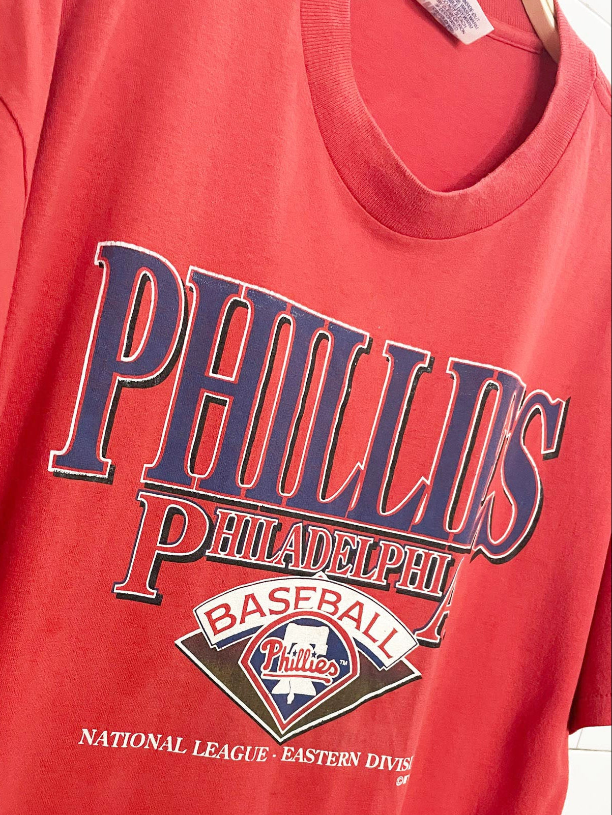 vintage 90s phillies baseball MLB soft single stitch tee | made in usa | trench