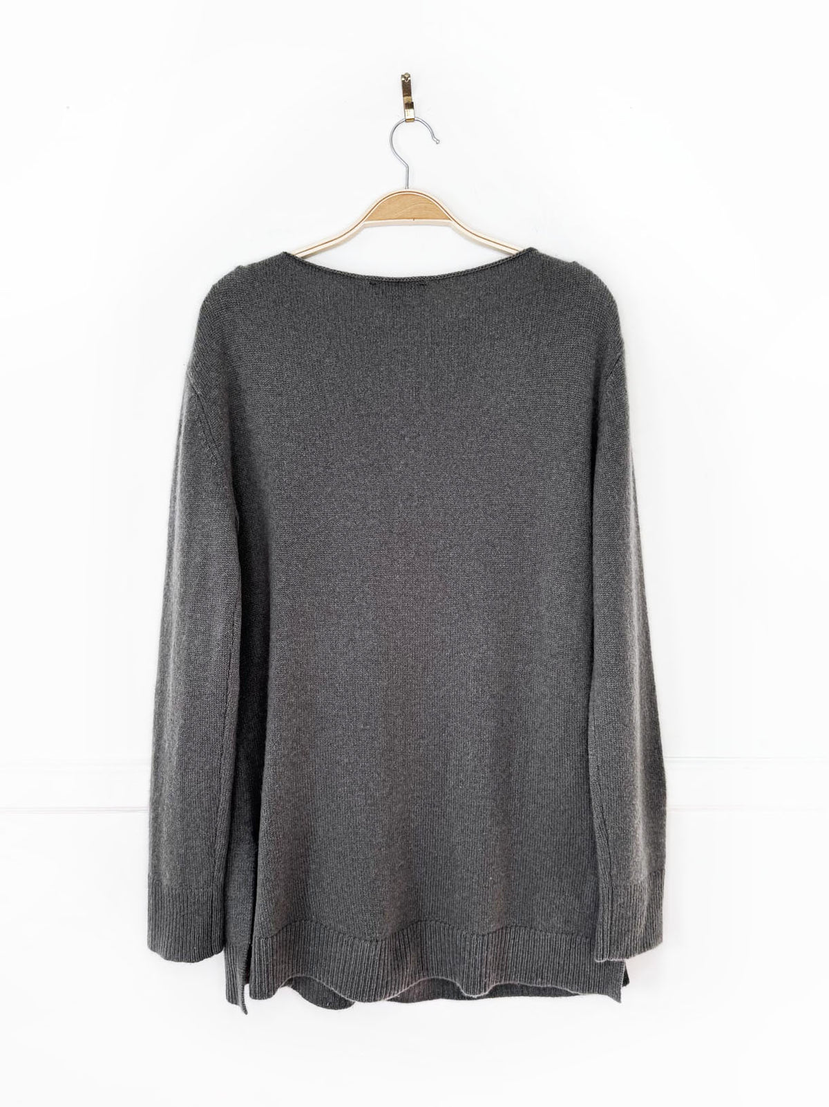 ann taylor 100% cashmere boat neck plush knit sweater