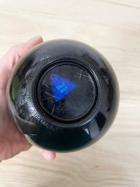 magic 8 ball - good market thrift store
