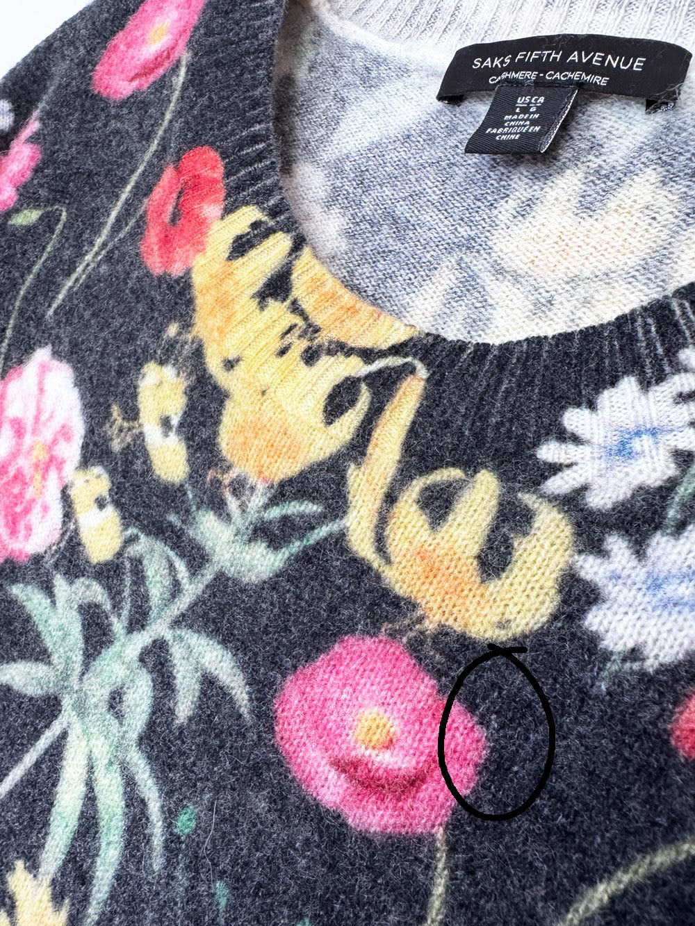saks fifth avenue 100% cashmere knit floral sweater
