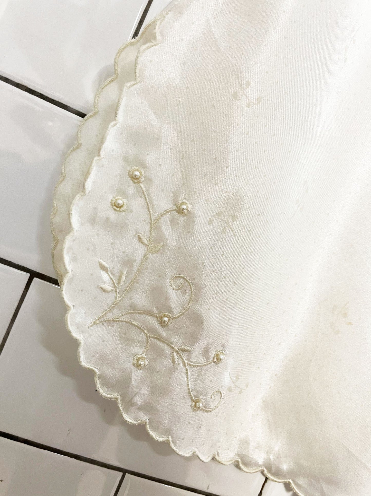 vintage marie ellyse polka dot floral satin slip knee-length skirt