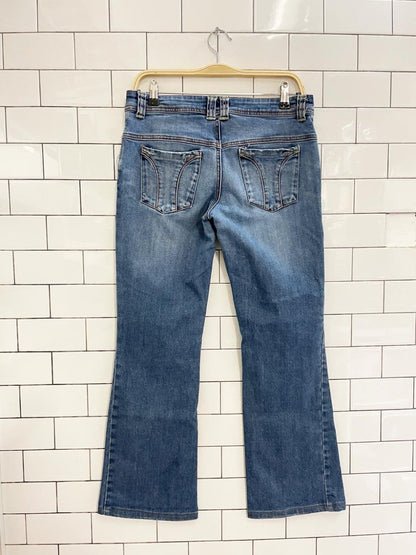 vintage 00s h&m low - waist bootcut jeans - good market thrift store