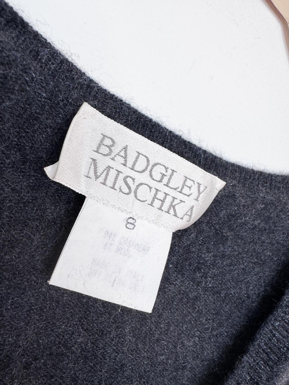 vintage badgley mischka cashmere-wool knit short sleeve v-neck sweater top