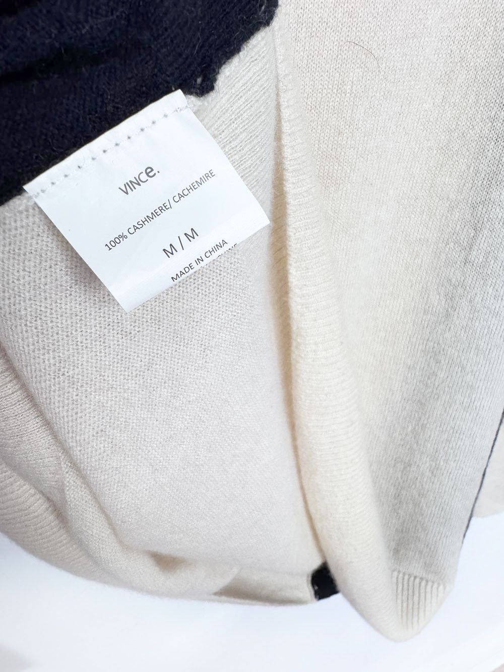 vince 100% cashmere knit two-tone sweater
