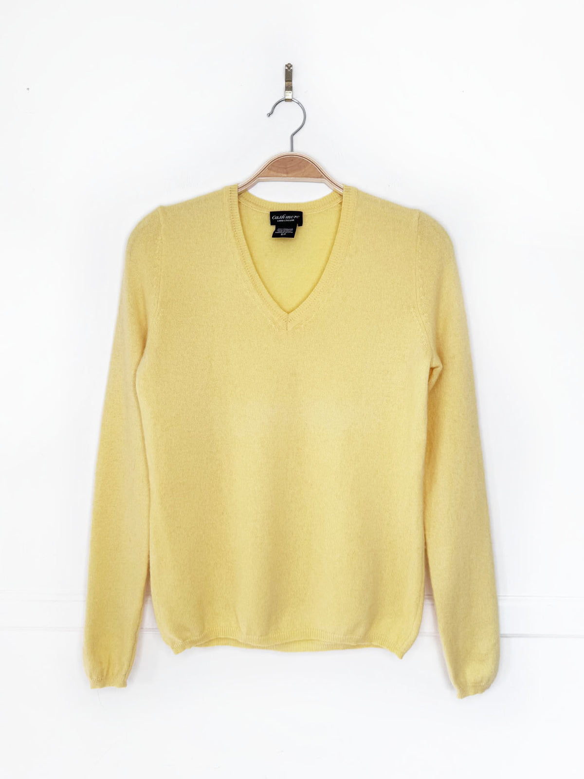 vintage 00s lord & taylor 100% cashmere knit v-neck sweater