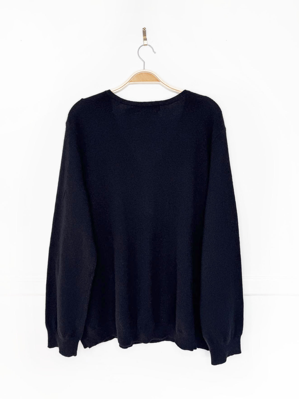 lauren RL 100% cashmere knit crested v-neck sweater | ralph lauren