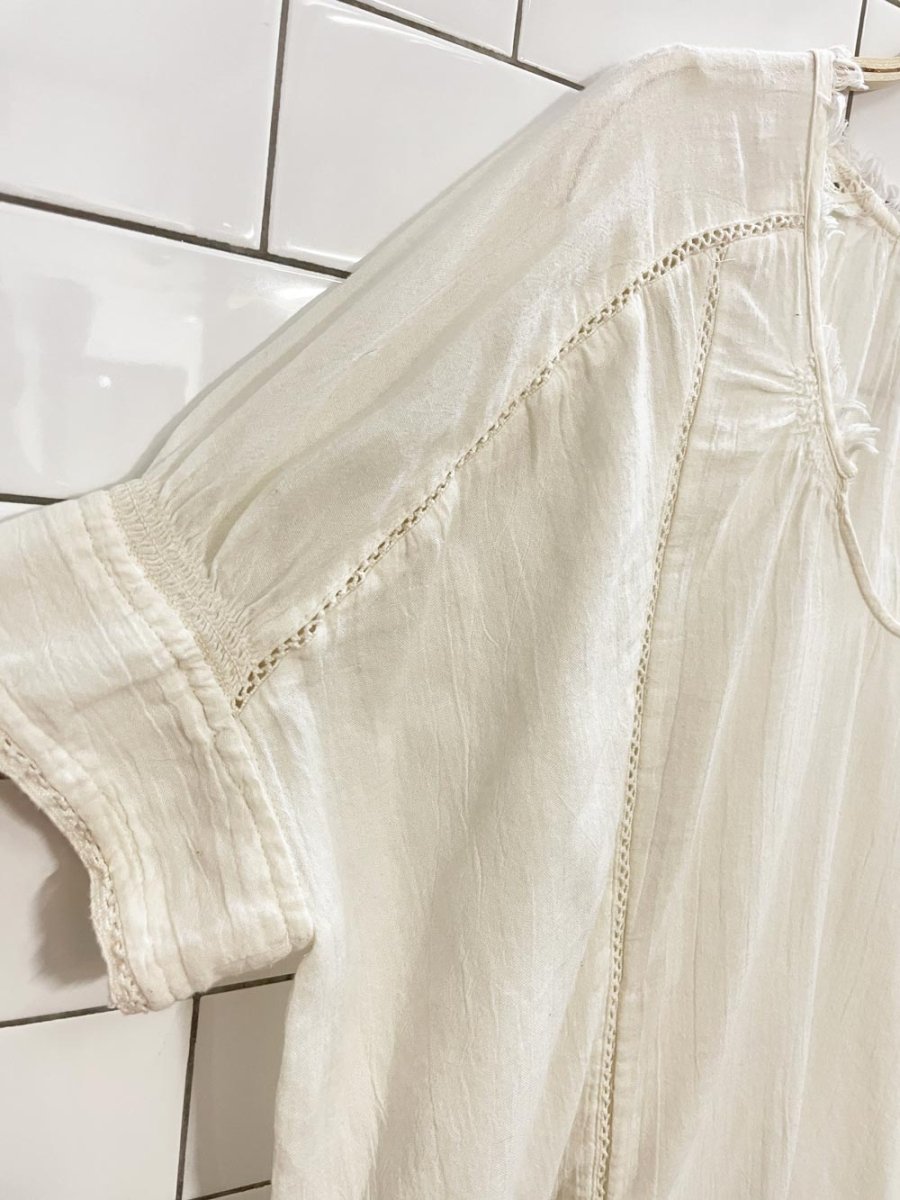 azure skies oversized eyelet trim light cotton shirt - good market thrift store