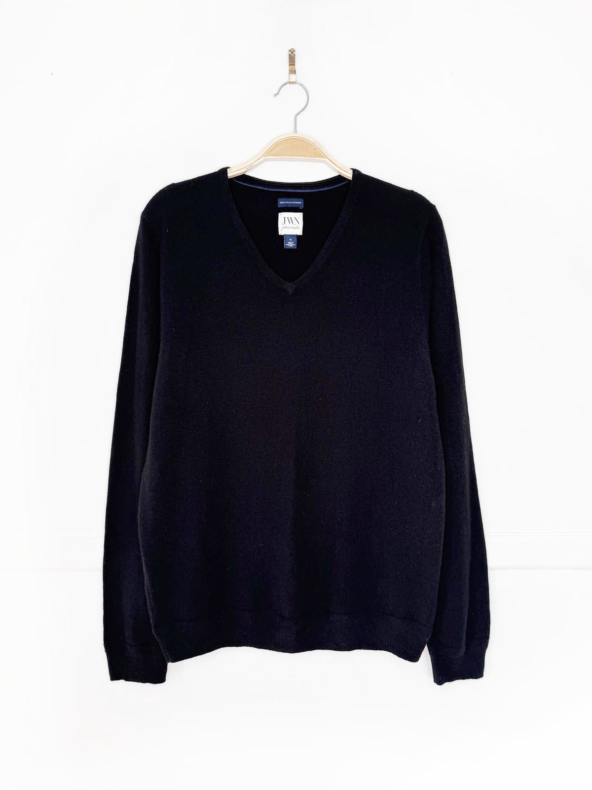 john w. nordstrom 100% italian cashmere knit v-neck sweater