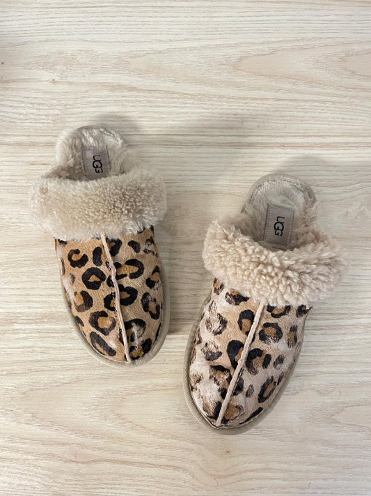 ugg scuffette II spotty sheepskin slipper - good market thrift store