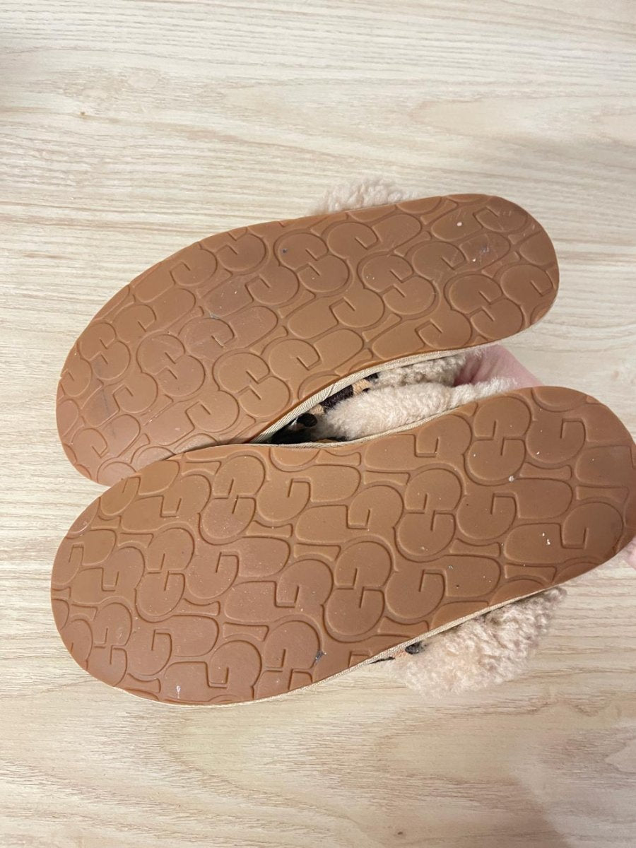 ugg scuffette II spotty sheepskin slipper - good market thrift store