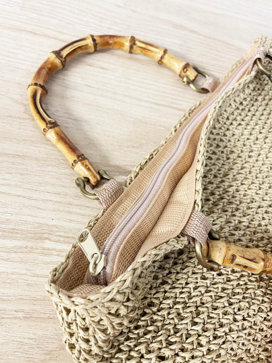 vintage 70s straw bamboo handle handbag - good market thrift store