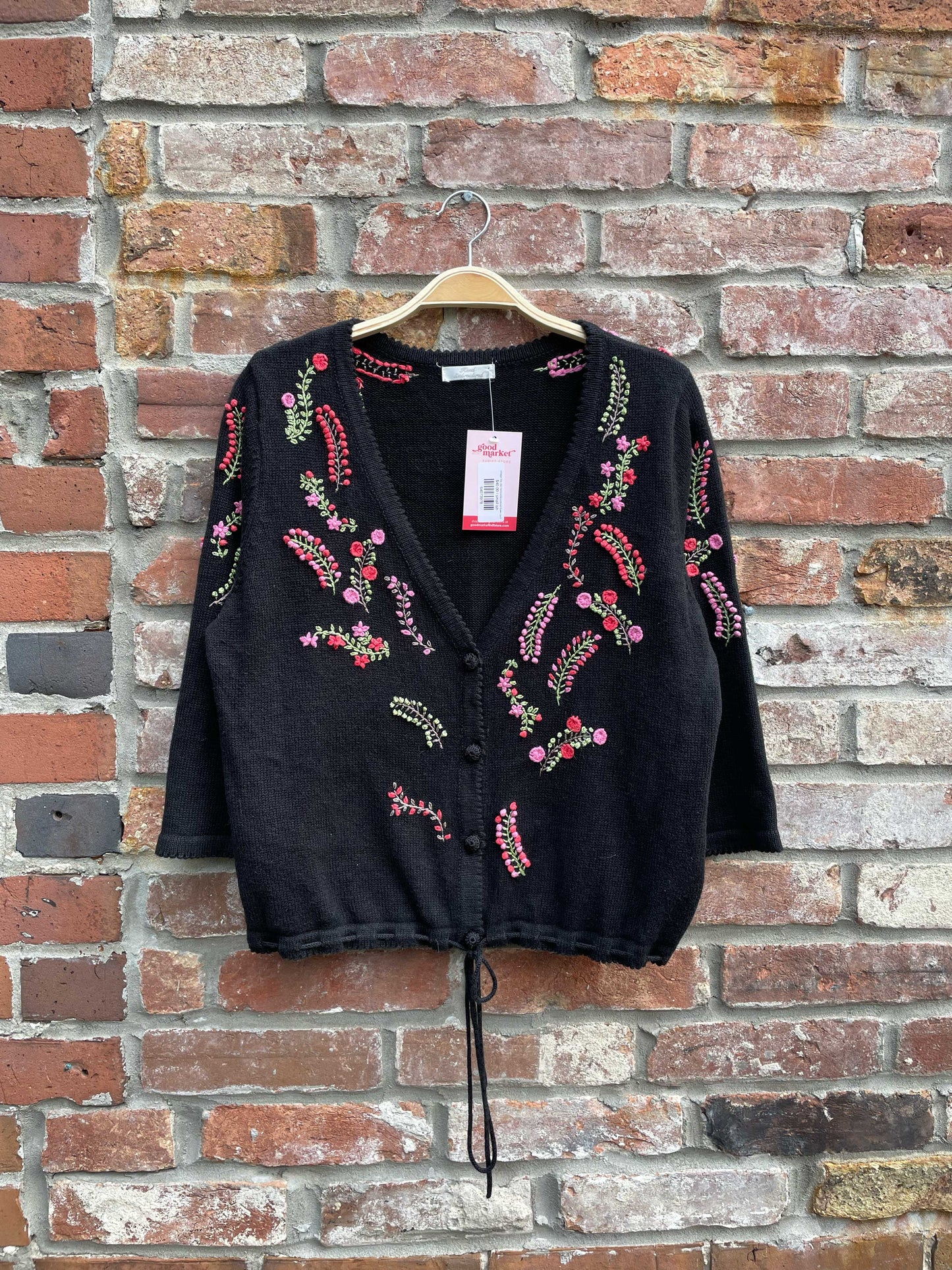 vintage 00s c&b hand-embroidered flower cardi