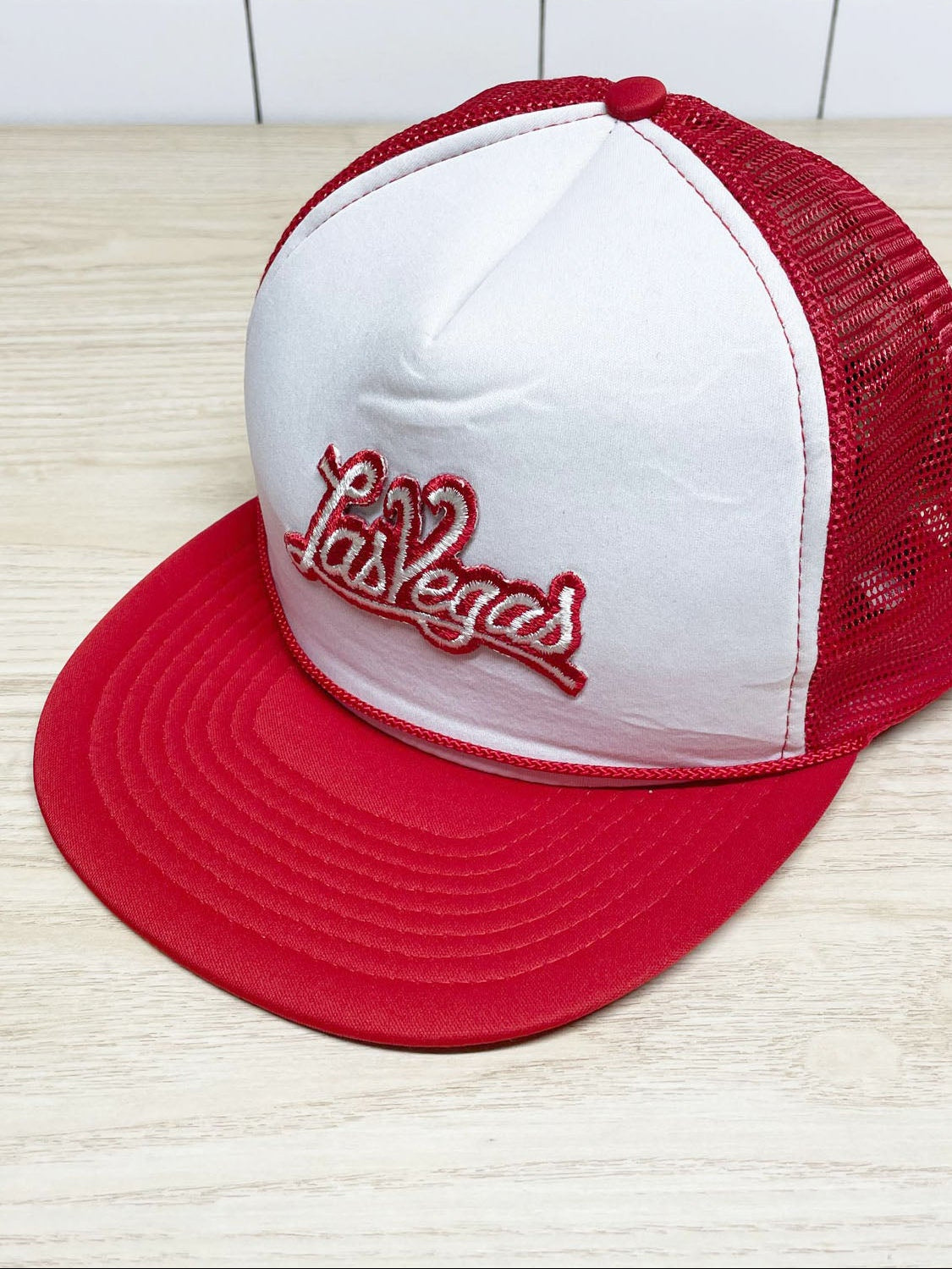 vintage 80s royal pacific las vegas rope trim mesh trucker hat