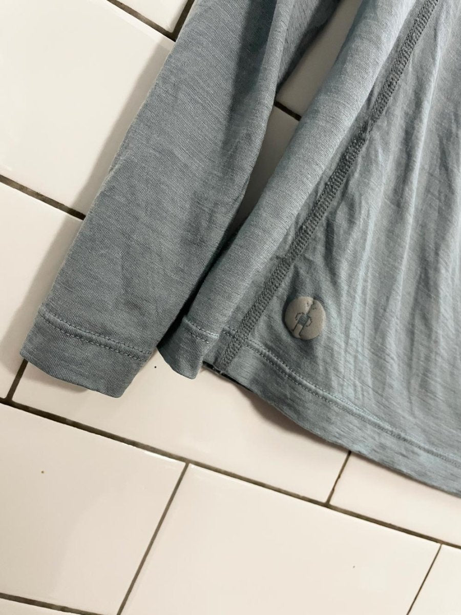 smartwool long sleeve thermal top - good market thrift store