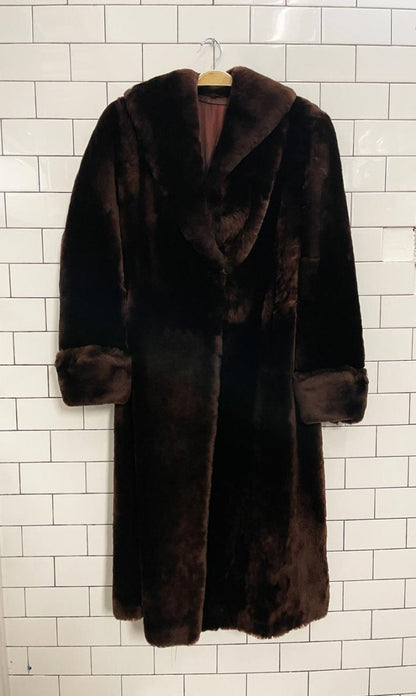 vintage faux fur long brown coat - good market thrift store